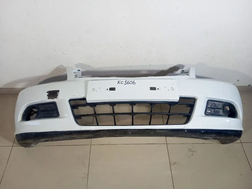 Бампер NISSAN ALMERA G15 Передний