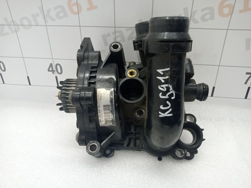 Корпус помпы SEAT LEON