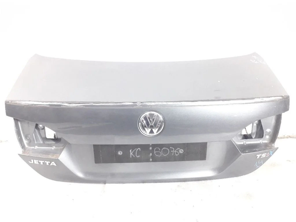 Крышка багажника VOLKSWAGEN JETTA 6