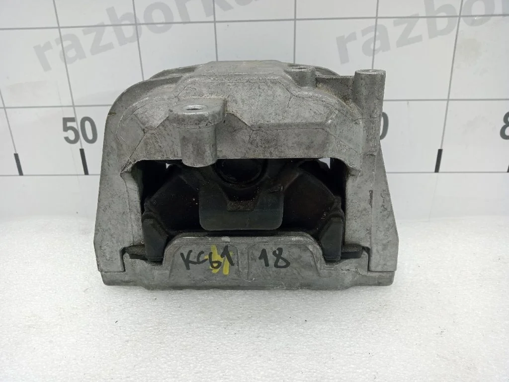 Подушка двигателя VOLKSWAGEN JETTA 6 Правая