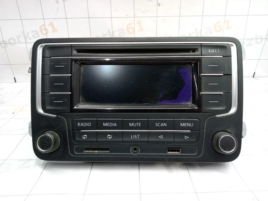 Магнитола VOLKSWAGEN JETTA 6