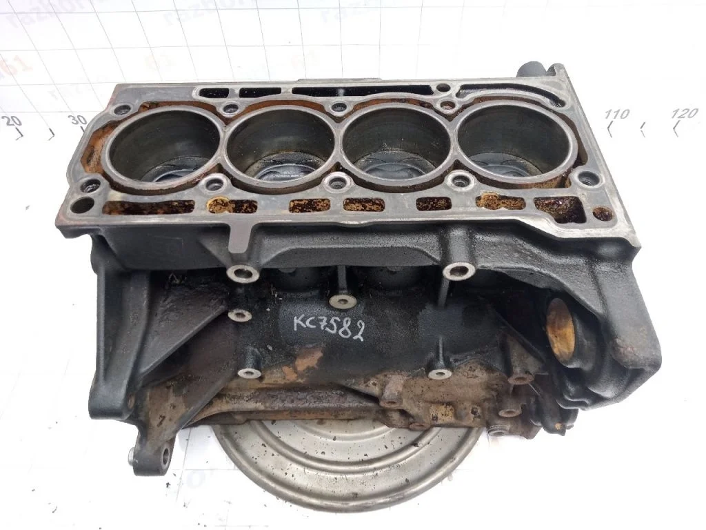 Двигатель VOLKSWAGEN GOLF 6 1.4 CAV