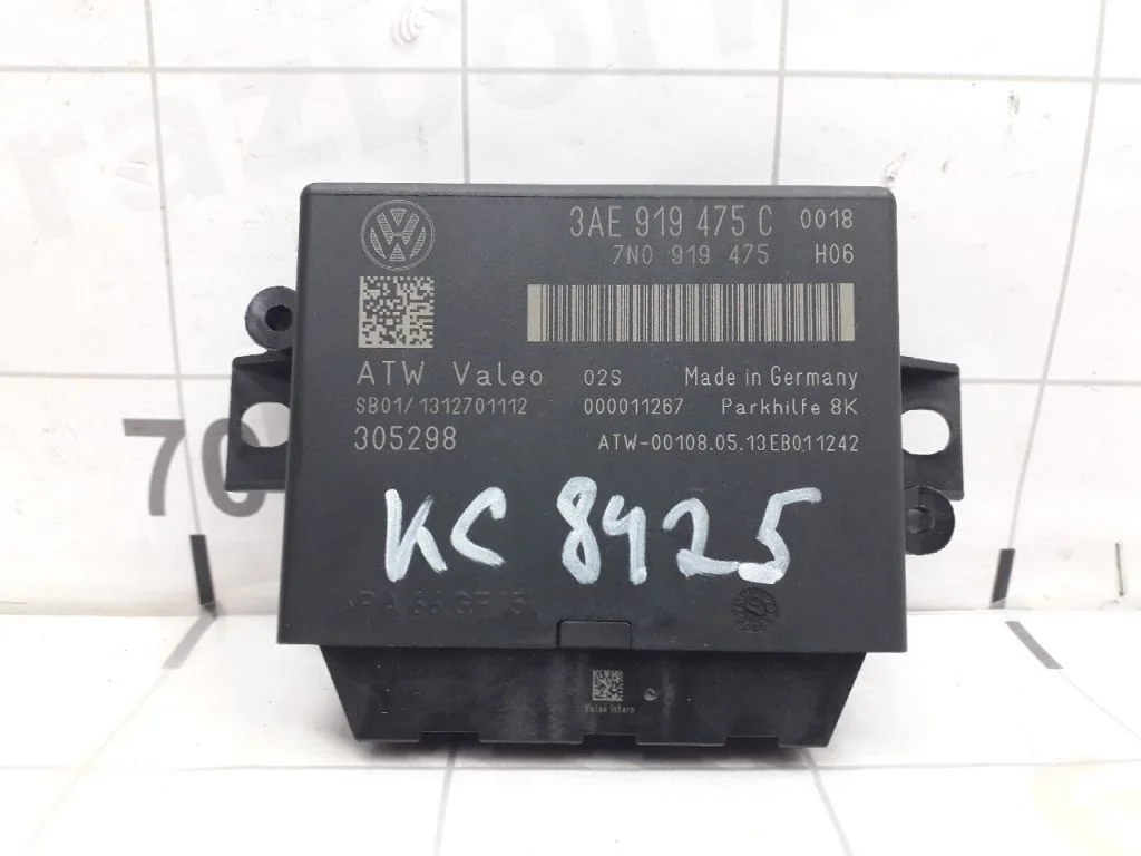 Блок парктроников VOLKSWAGEN PASSAT B7