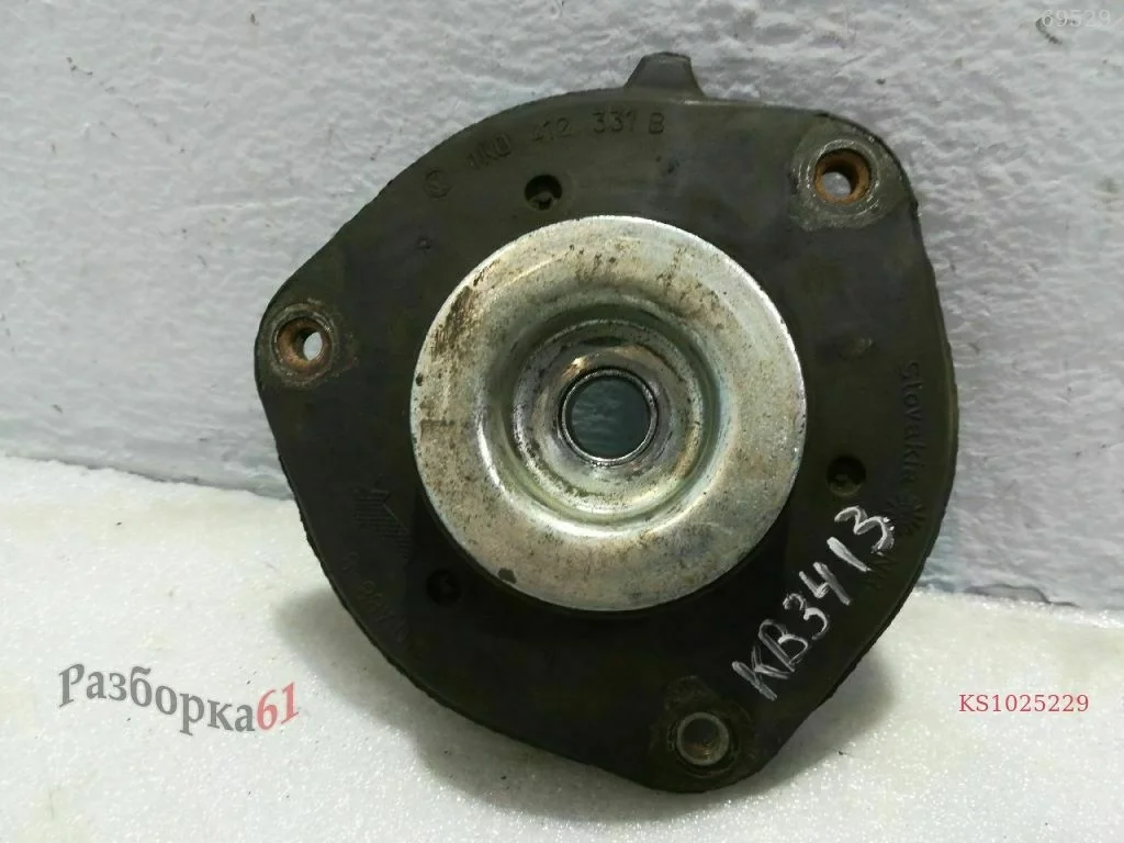 Опора VOLKSWAGEN PASSAT B7 Передняя