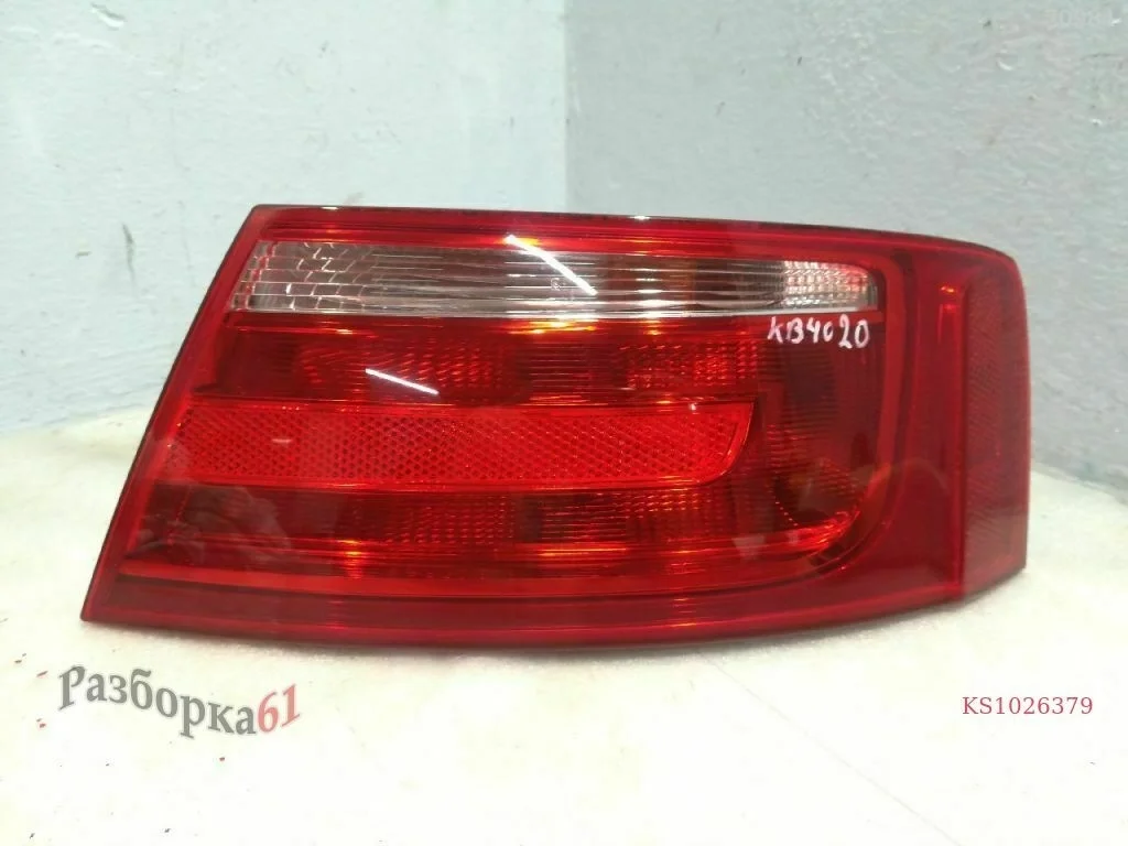 Фонарь AUDI A5 8T Задний правый, наружний