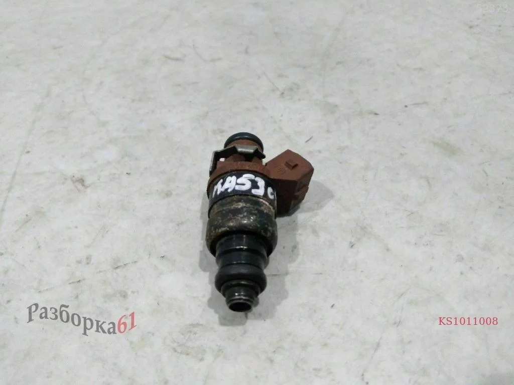 Форсунка топливная SKODA OCTAVIA A4