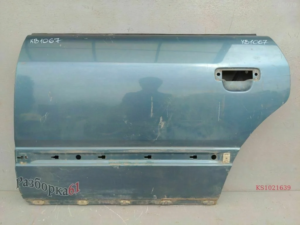 Дверь AUDI 100 C4 Задняя левая