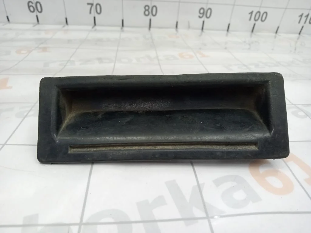 Кнопка открытия багажника VOLKSWAGEN GOLF 4