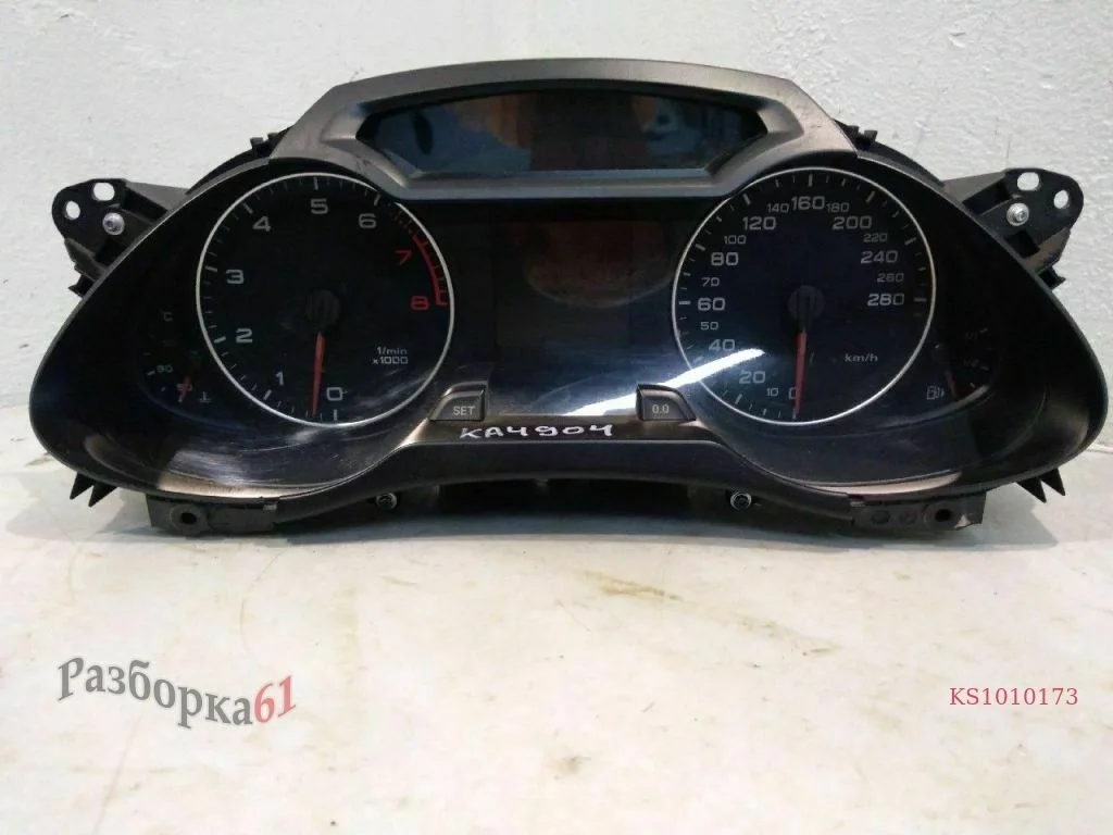 Панель приборов (спидометр) AUDI A4 B8 цветная
