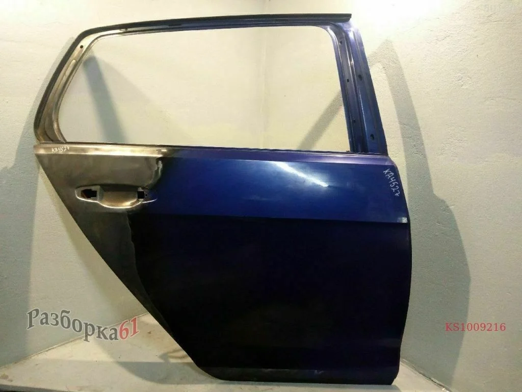 Дверь VOLKSWAGEN GOLF R Задняя правая