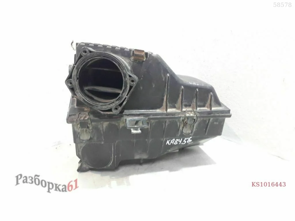 Корпус воздушного фильтра VOLKSWAGEN PASSAT B4 2.0 AGG