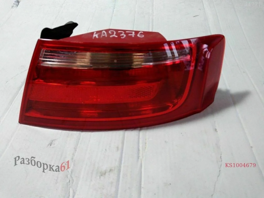 Фонарь AUDI A5 8T Задний правый, наружний