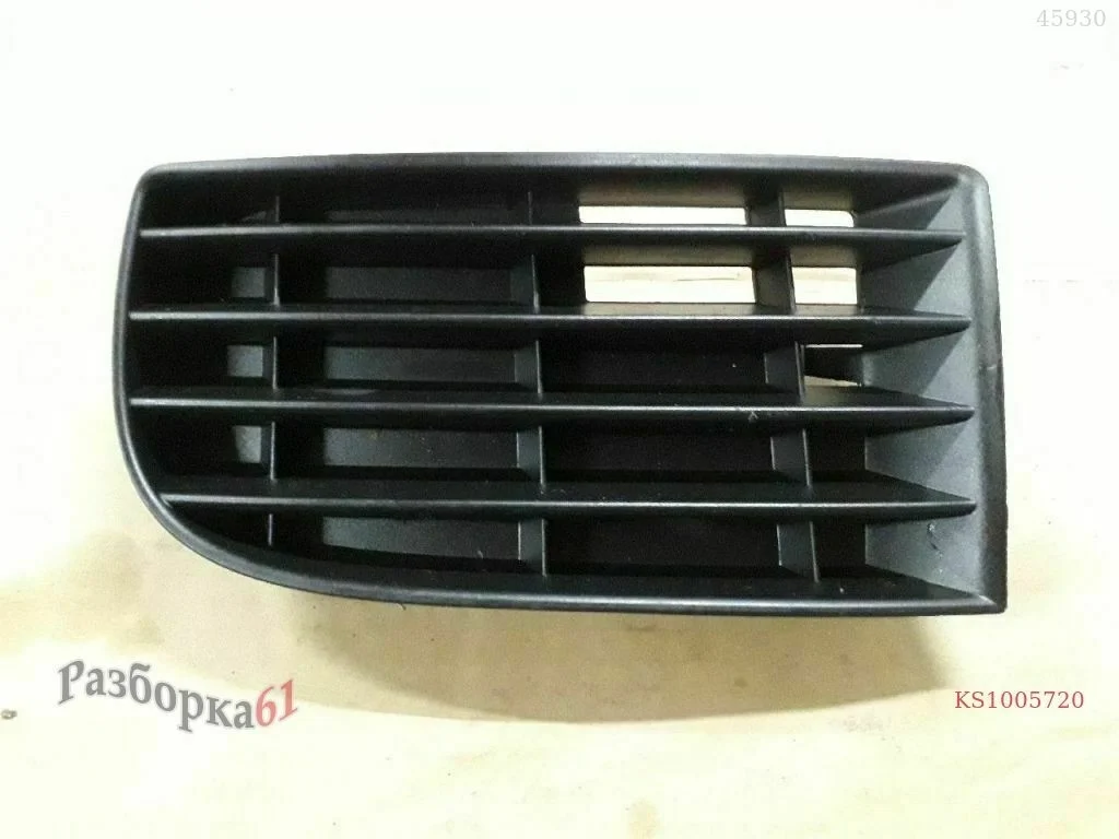 Решётка в бампер VOLKSWAGEN GOLF 5 Передняя левая