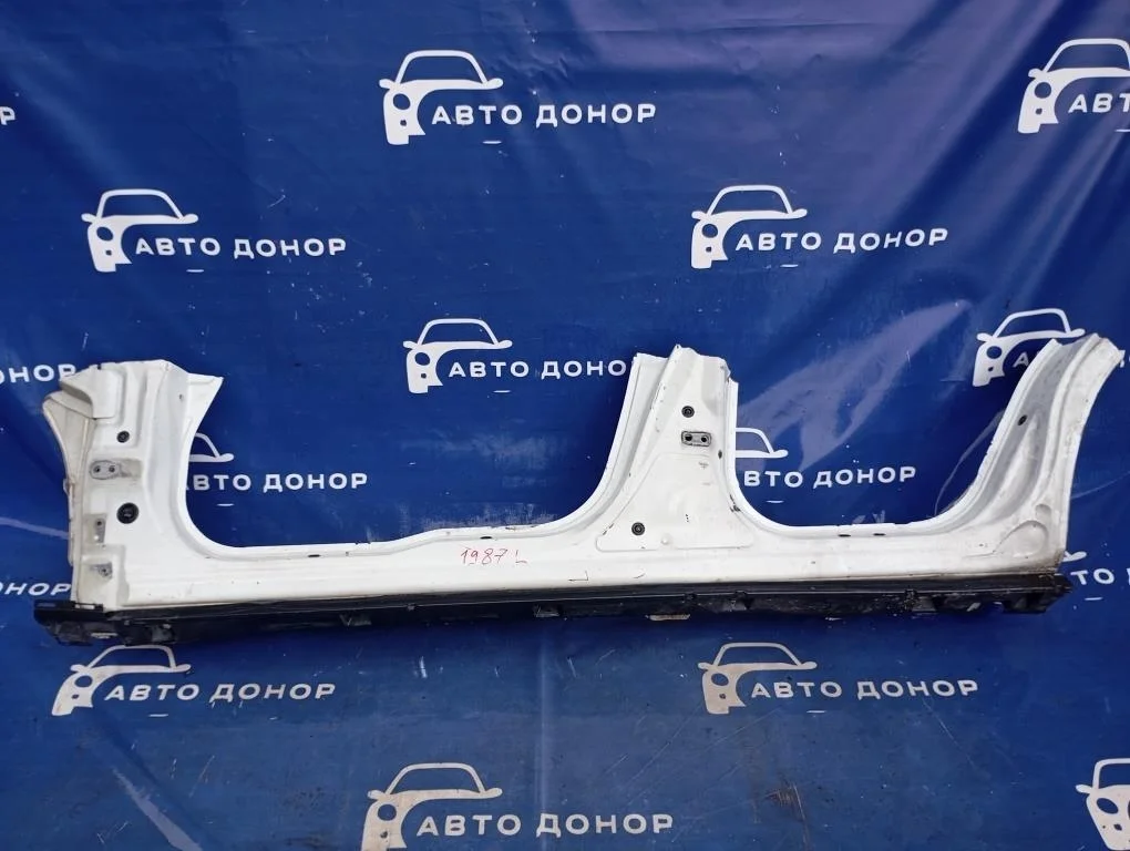 порог SUZUKI ESCUDO TD54W J20A
