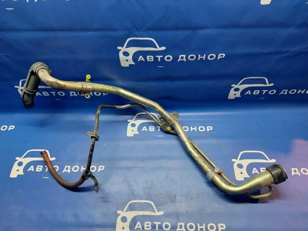 горловина топливного бака TOYOTA VISTA ARDEO SV50 3SFSE