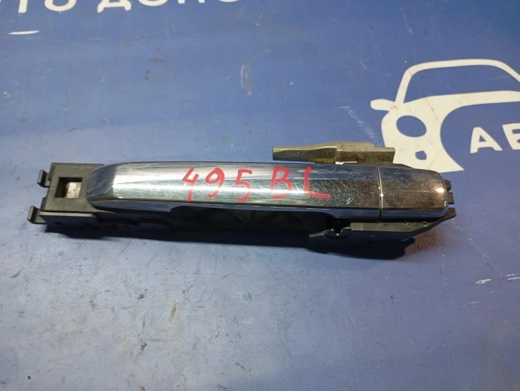 ручка двери NISSAN ALMERA G15 K4M