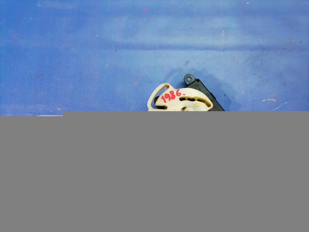 сервопривод заслонок печки NISSAN DUALIS KNJ10 MR20DE