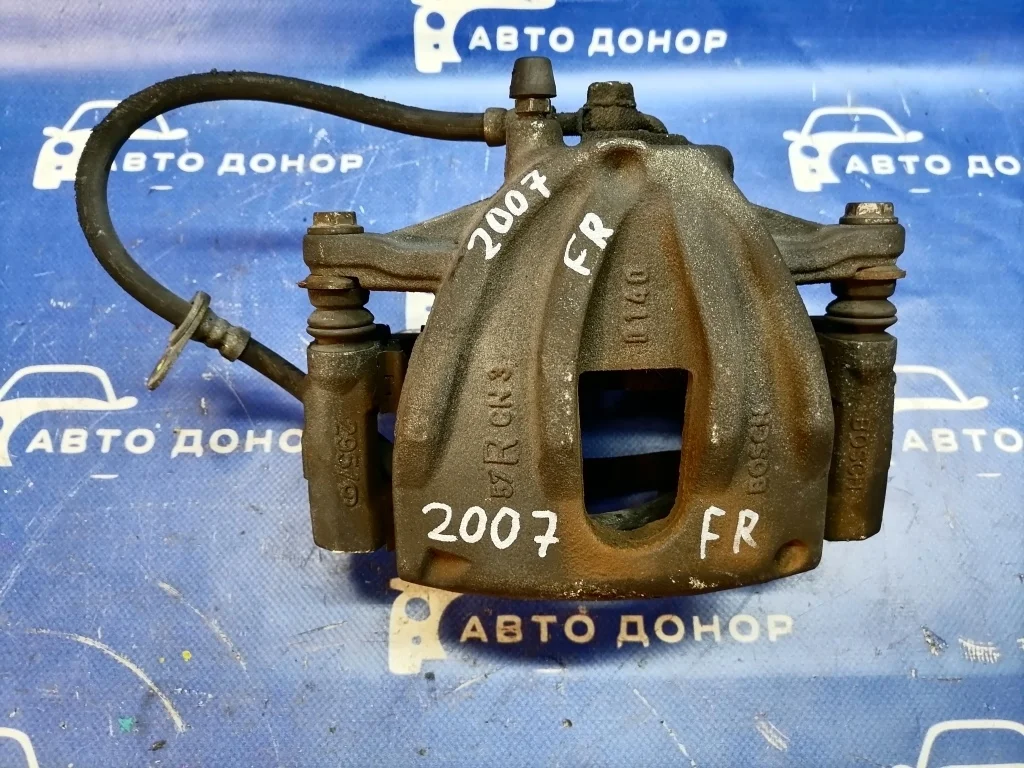 суппорт TOYOTA AVENSIS AZT250 1AZFSE