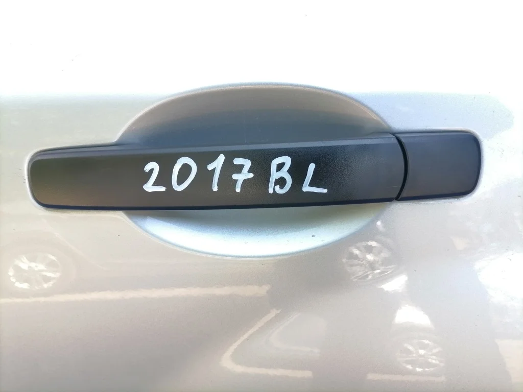 ручка двери NISSAN XTRAIL TNT31 QR25DE