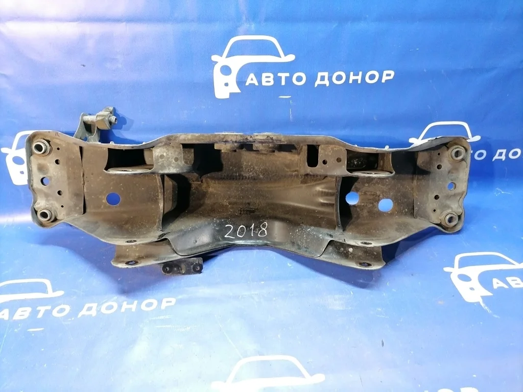 балка поперечная SUBARU FORESTER SG5 EJ205