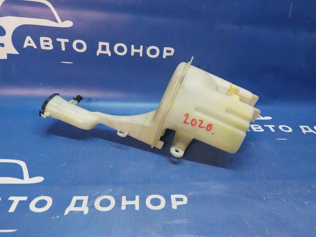бачок омывателя TOYOTA PLATZ NCP12 1NZFE