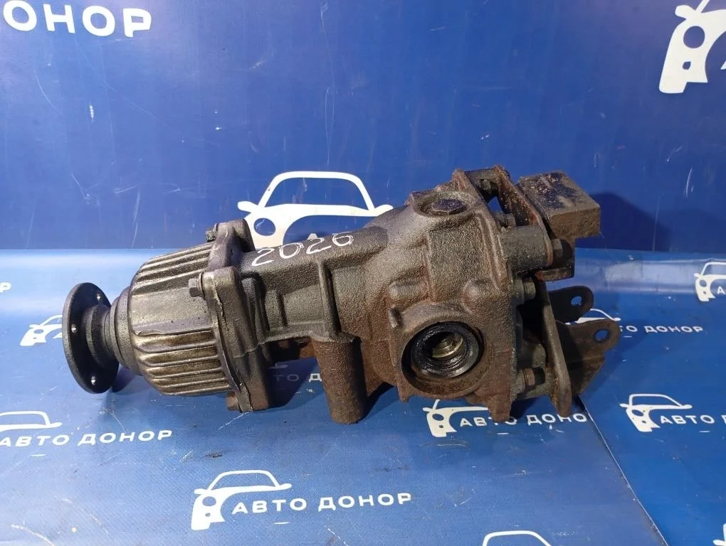 редуктор MITSUBISHI LANCER CS2A 4G15