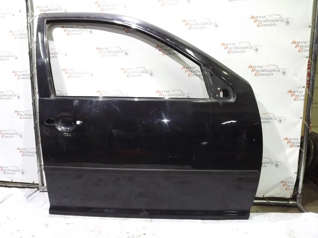 Дверь передняя правая VW Golf IV \Bora 1997-2005  [1J4831056H]  в Вологде