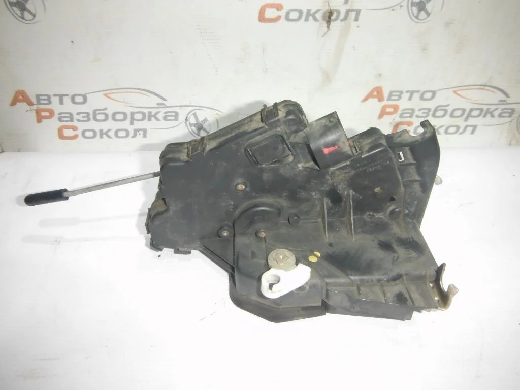 Замок двери передней правой BMW 3-серия E46 1998-2005  [51217011244]  2.0TD M47 в Вологде