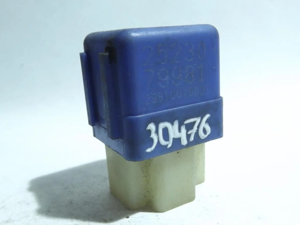 Реле Nissan Almera N15 1995-2000  [2523079981]  в Вологде