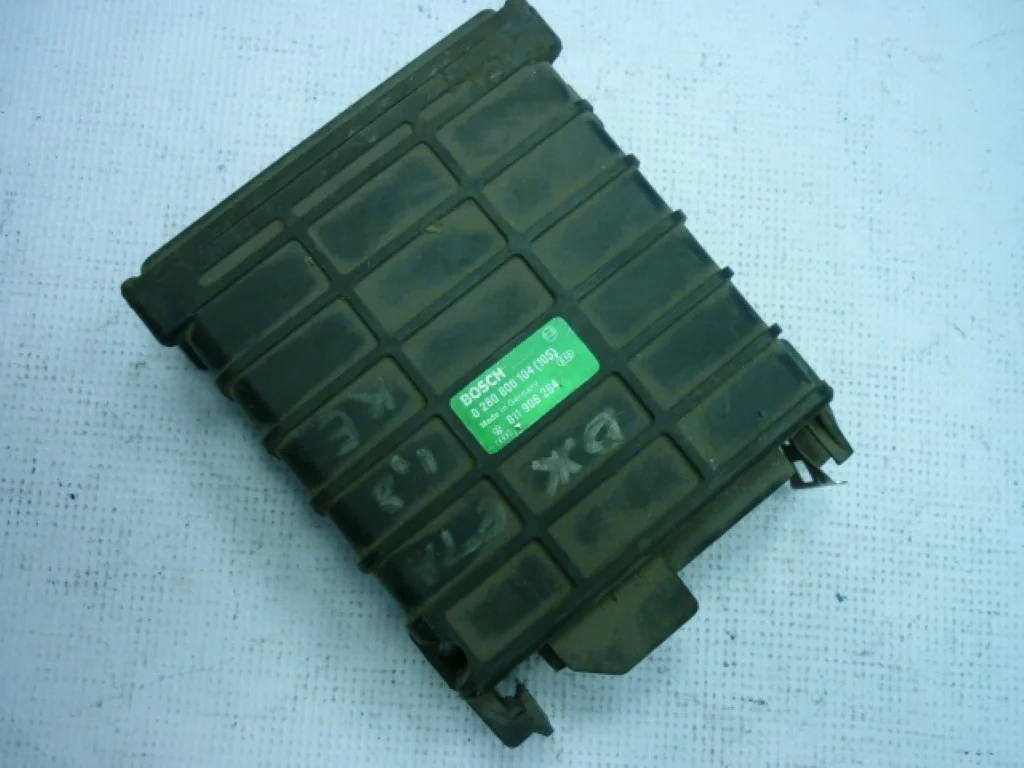 Блок управления двигателем VW Passat (B3) 1988-1993  [811906264]  в Вологде