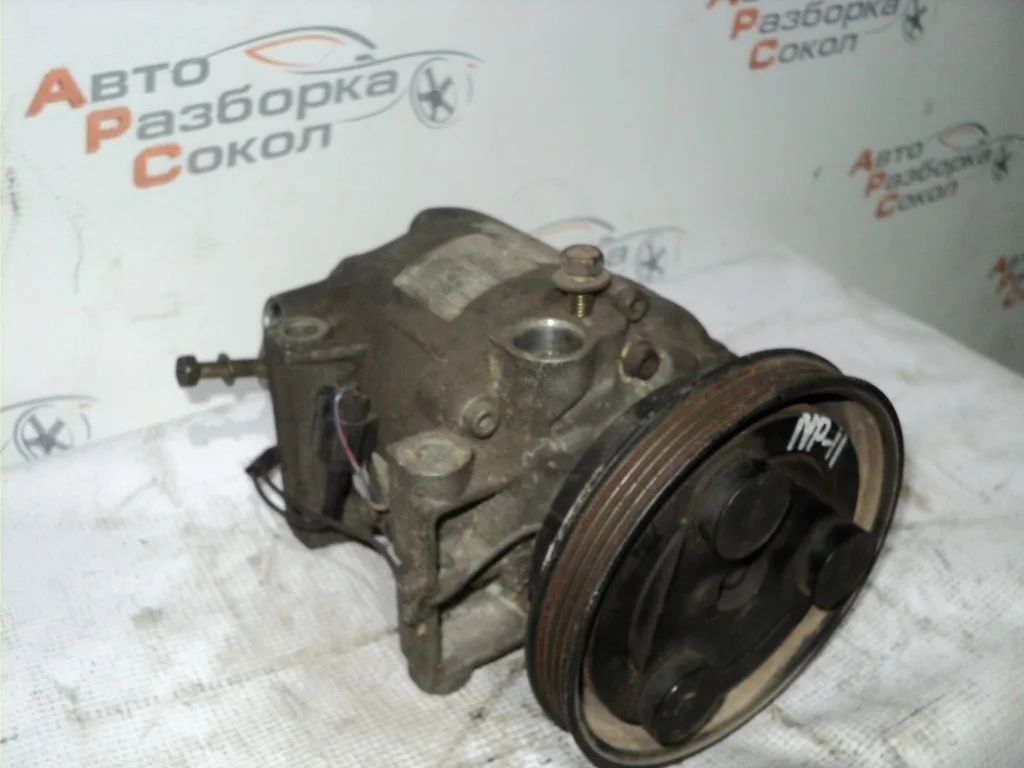 Компрессор системы кондиционирования Nissan Primera P11E 1996-2002  [926002J004]  в Вологде