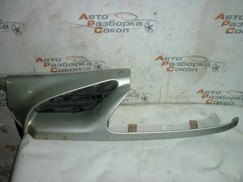 Решетка радиатора Renault Megane 1996-1999  [7701367995]  1.6 8V в Вологде