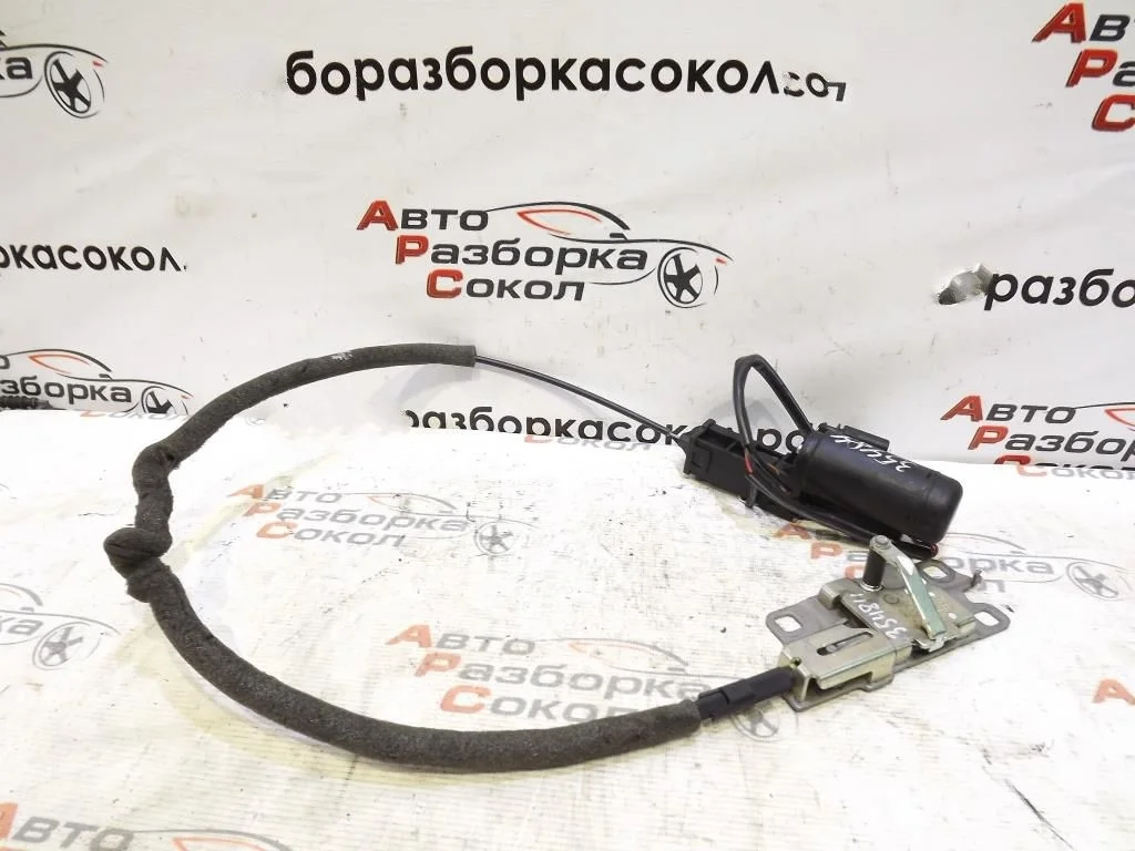 Ответная часть замка багажника Audi A8 (D3,4E) 2004-2010  [4E0827383C]  в Вологде