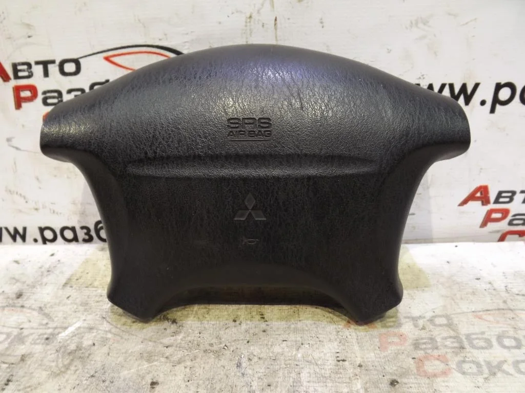 Подушка безопасности в рулевое колесо Mitsubishi Carisma (DA) 1995-2000  [MR777231]  1.9TD F8QT в Вологде