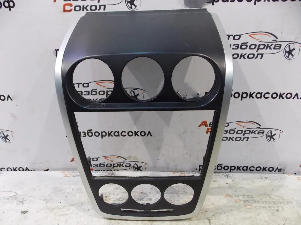 Накладка (кузов внутри) Mazda CX 7 2007-2012  [EG2155210]  2.3 16V ТУРБО в Вологде