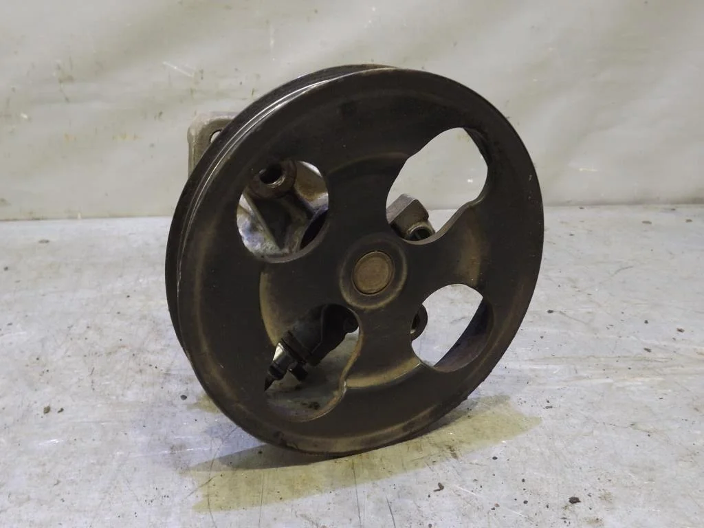 Насос гидроусилителя Mitsubishi Carisma (DA) 1995-2000  [MR272473]  4G93 1.8 GDI в Вологде