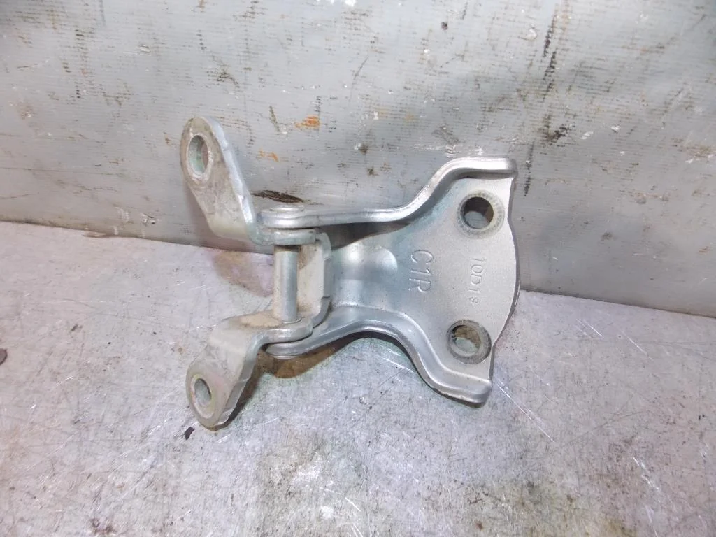 Петля двери задней Opel Antara 2007-2015  [96623964]  в Вологде