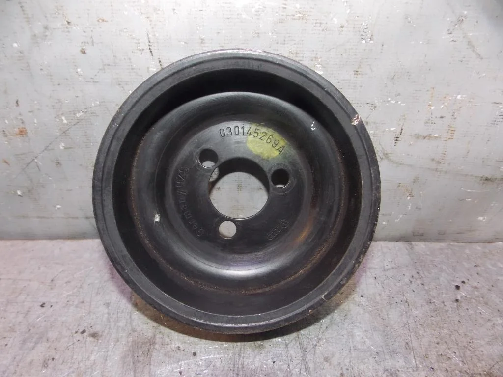 Шкив насоса гидроусилителя VW Golf IV \Bora 1997-2005  [030145269A]  в Вологде