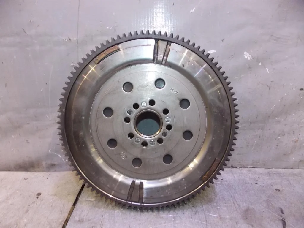 Маховик Toyota Avensis II 2003-2008  [134500R010]  2.0-2.2 в Вологде