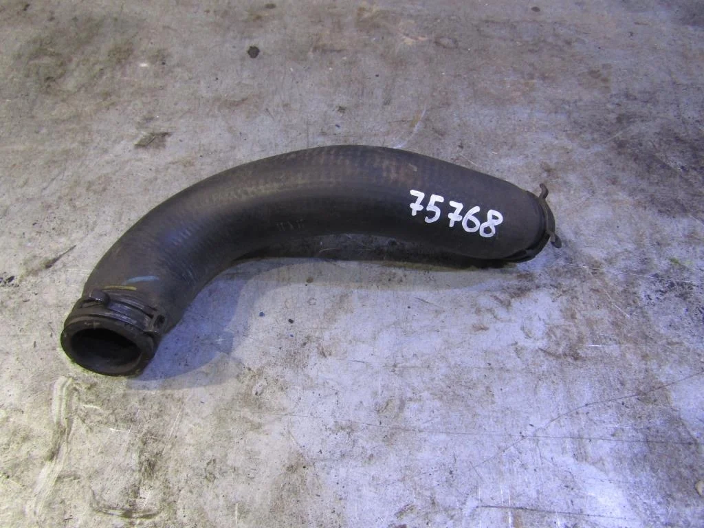 Патрубок радиатора Chevrolet Cruze 2009-2016  [95966698]  1.6 F16D3 в Вологде