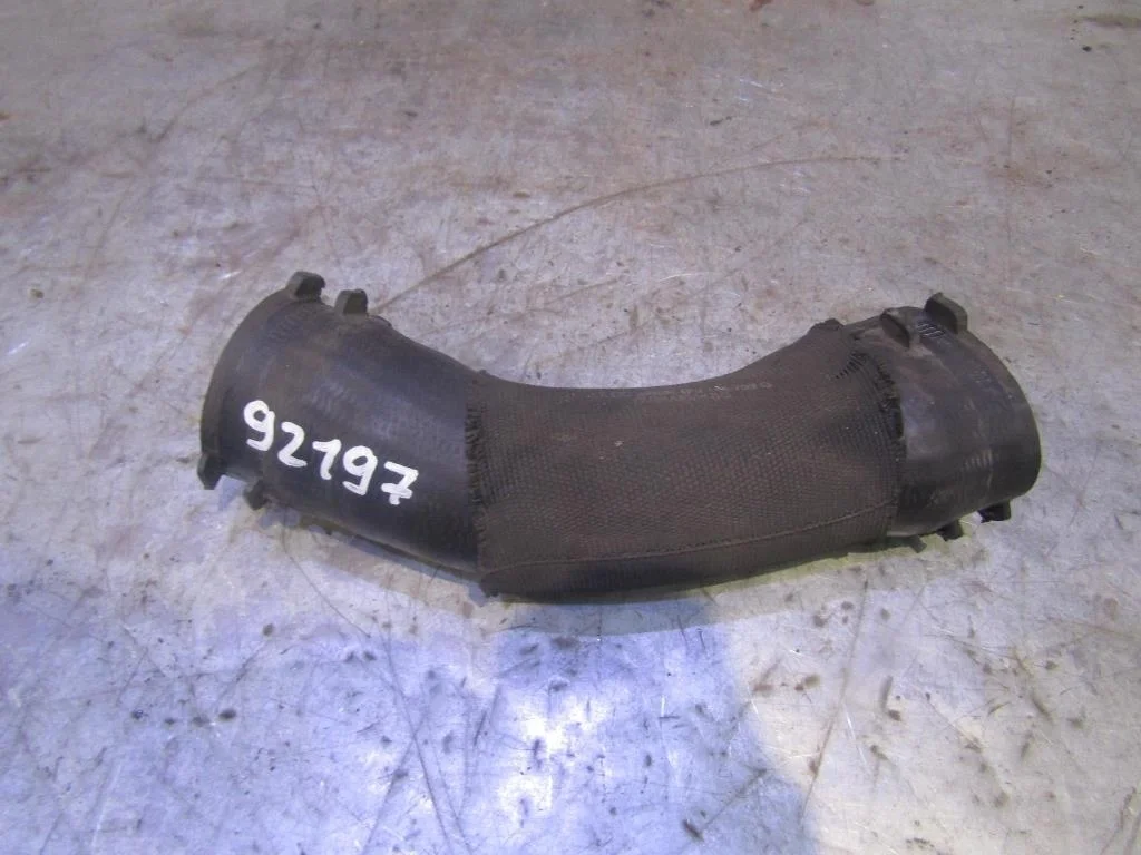 Патрубок интеркулера Audi Allroad quattro 2005-2012  [4F0145709M]  2.7TDI BPP в Вологде