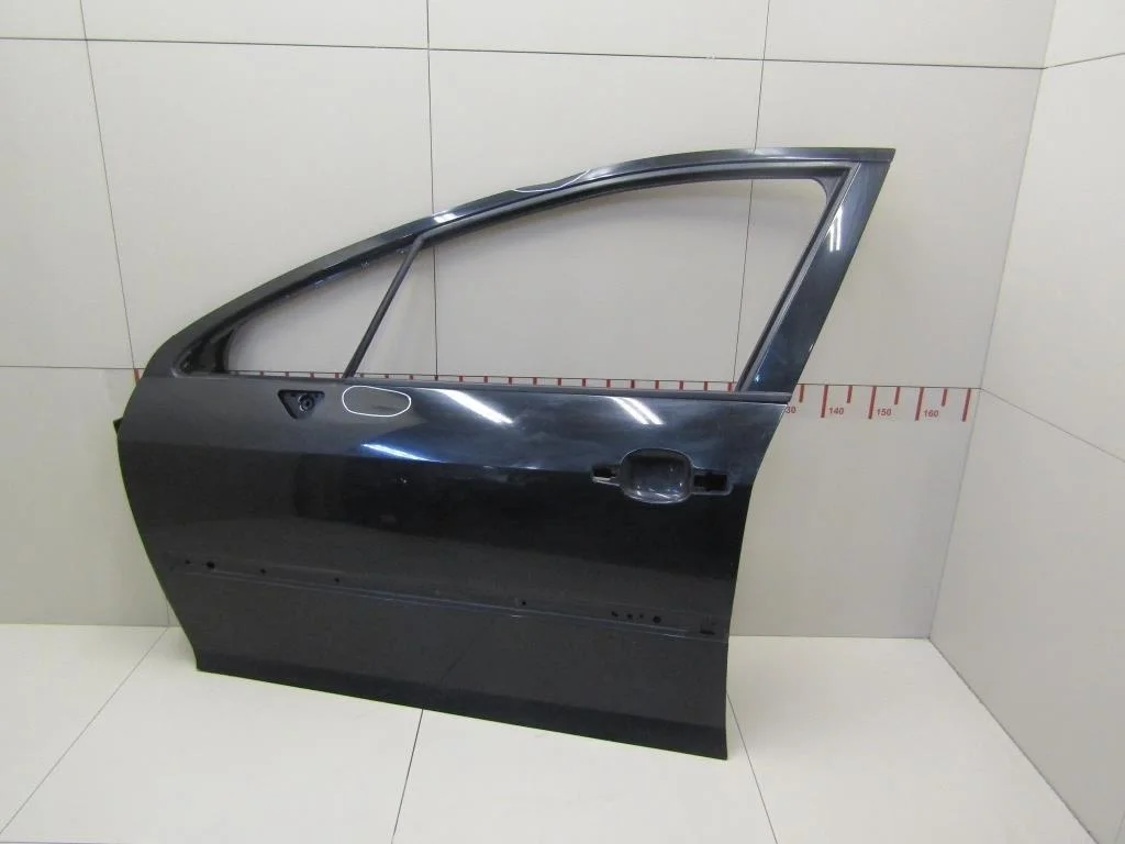 Дверь передняя левая Peugeot 407 2004-2010  [9002AL]  в Вологде
