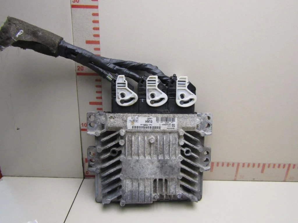 Блок управления двигателем Ford Mondeo IV 2007-2015  [1561024]  в Вологде
