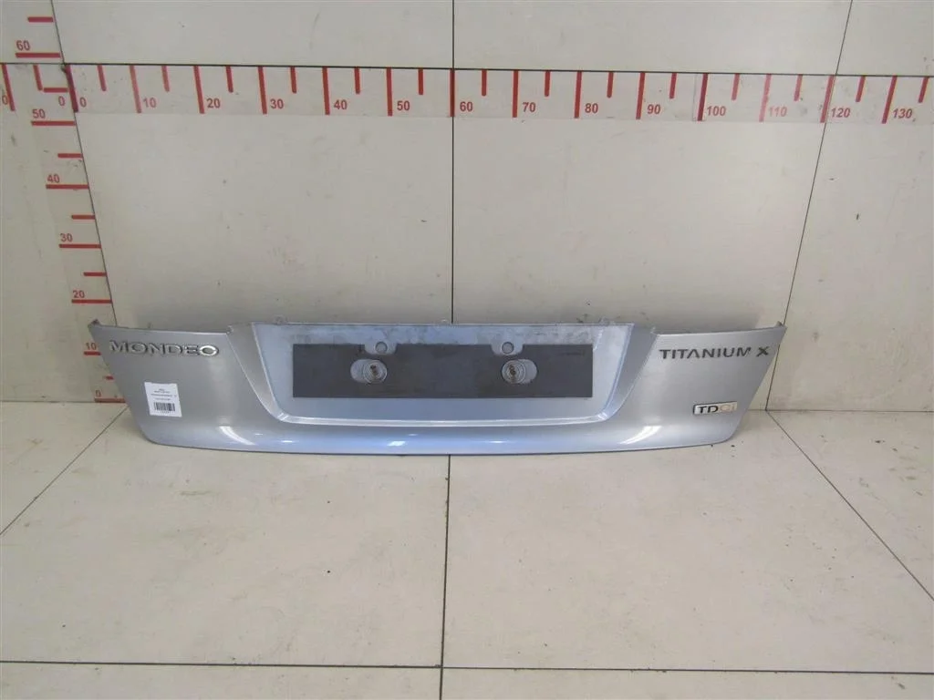 Накладка крышки багажника Ford Mondeo IV 2007-2015  [1488742]  2.0 AZBA в Вологде