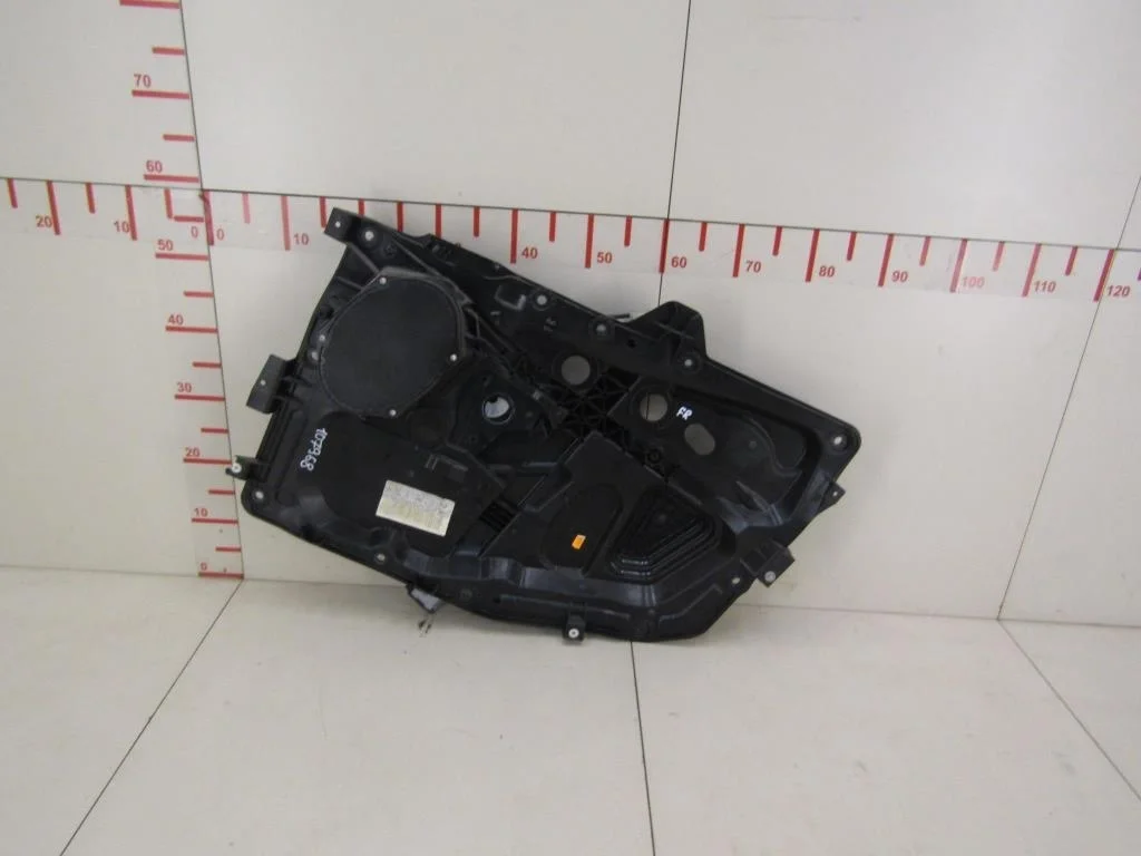 Стеклоподъемник электр. передний правый Ford Fusion 2002-2012  [1554229]  1.4Л. 8V  в Вологде