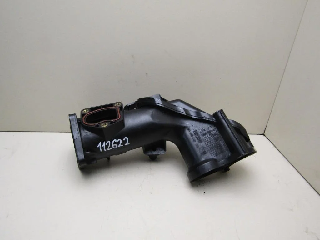 Воздуховод Mercedes Benz W221 2005-2013  [A6420901037]  3.2, 642.930 (2987 куб.см) 235H/P в Вологде