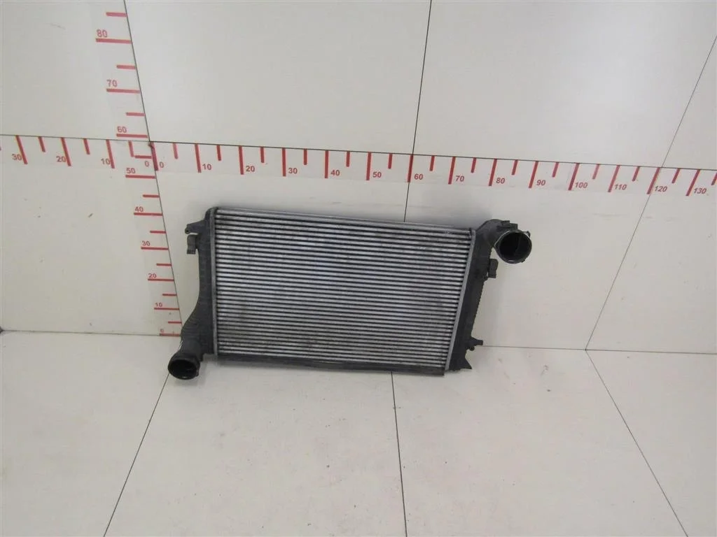 Интеркулер VW Caddy III 2004-2016  [1K0145803H]  1.9 2.0 в Вологде