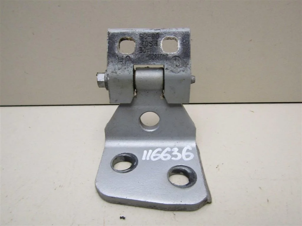 Петля двери BMW X3 E83 2004-2010  [41003422370]  2.0d  в Вологде
