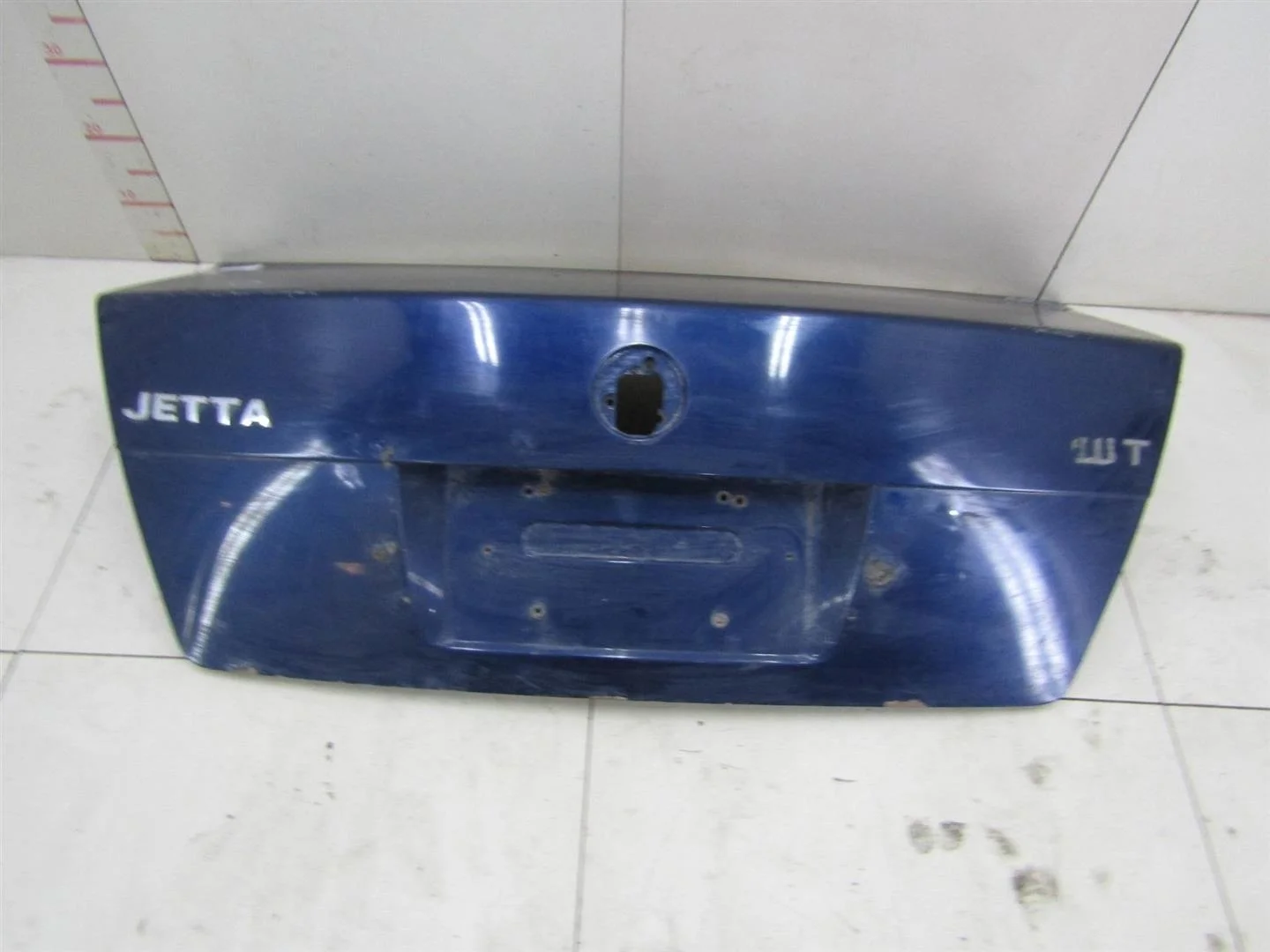 Крышка багажника VW Golf IV \Bora 1997-2005  [1JM827025D]  1.8 AWP в Вологде