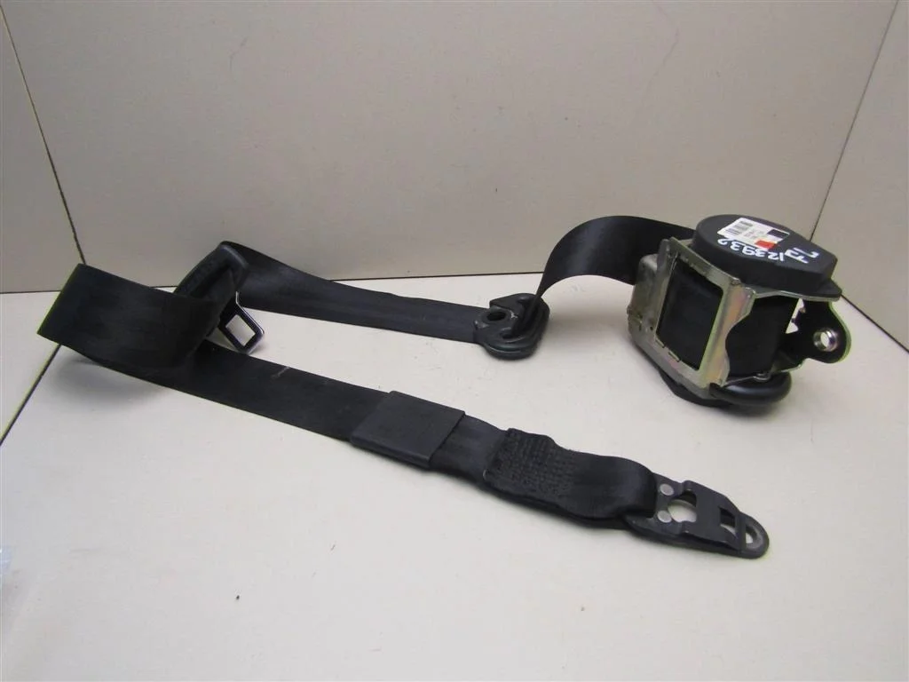 Ремень безопасности с пиропатроном Audi A4 (B6) 2000-2004  [8E0857705F]  2.0 ALT в Вологде